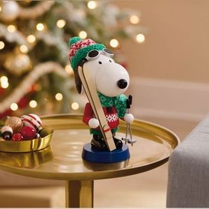 Hallmark 2023 Peanuts Ski Lodge Snoopy Wooden Nutcracker 9” Figurine Skiing NEW